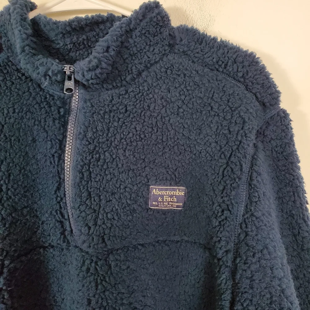 Abercrombie & Fitch Navy Blue High Pile Fleece 1/4 Zip - Picture 2 of 5